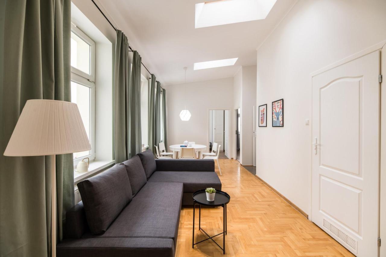 Native Apartments Czysta 5 Krakow Ngoại thất bức ảnh