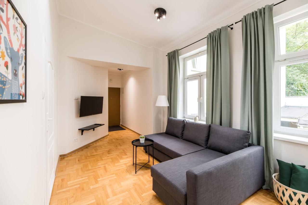 Native Apartments Czysta 5 Krakow Ngoại thất bức ảnh
